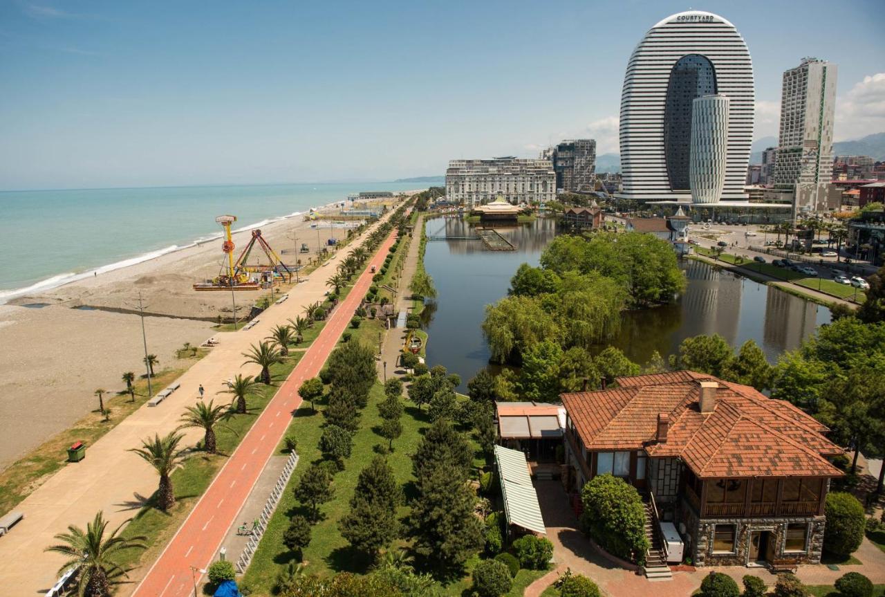 Orbi City In Batumi Exterior foto